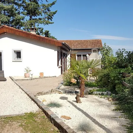 Otel La Du Chatelard Ambierle