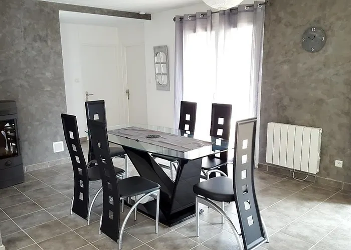 La Du Chatelard Szálloda Ambierle